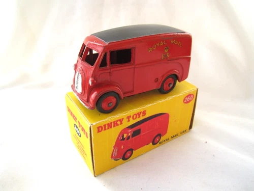 VINTAGE DINKY No. 260 ROYAL MAIL MORRIS J VAN WITH A FREE CRAFTED BOX.