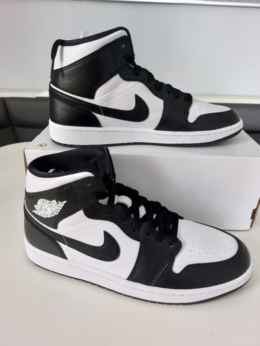 Nike Air Jordan 1 Mid Black & White Size 8.5 Unisex UK 8.5| Brand New - Picture 2 of 8