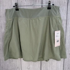Danskin Skort Womens LARGE Sage Green Perforated Under Shorts Tennis Golf Gym