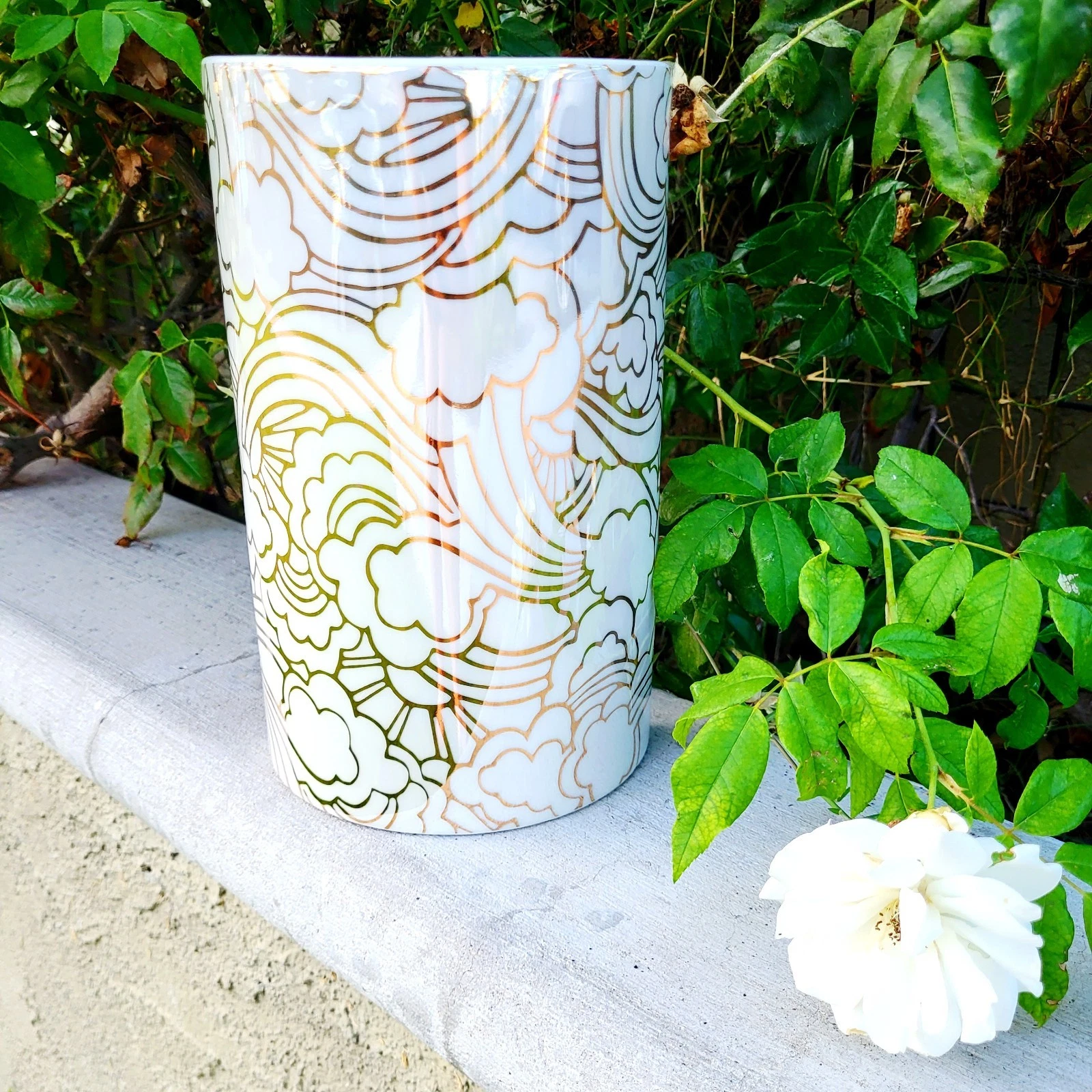 Oh Joy Target 9.75" Tall Vase Irridiscent White Gold Clouds