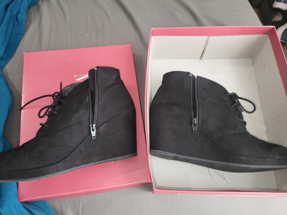 MERONA Suede Leather Boots  Womens Sz 10 Wedge Shoes High Platform - Image 3 of 4