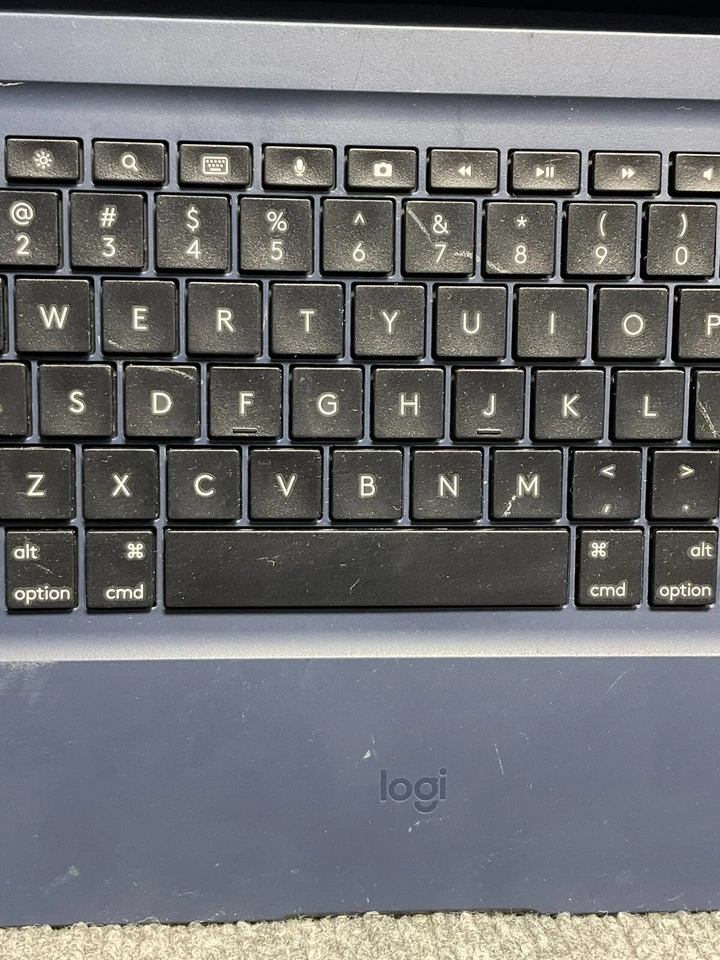 Logitech Keyboard Y-B0009 Rugged Combo 2 🔒 Secure Seal for 9.7" iPad 5th/6th Ge - Image 4 of 4