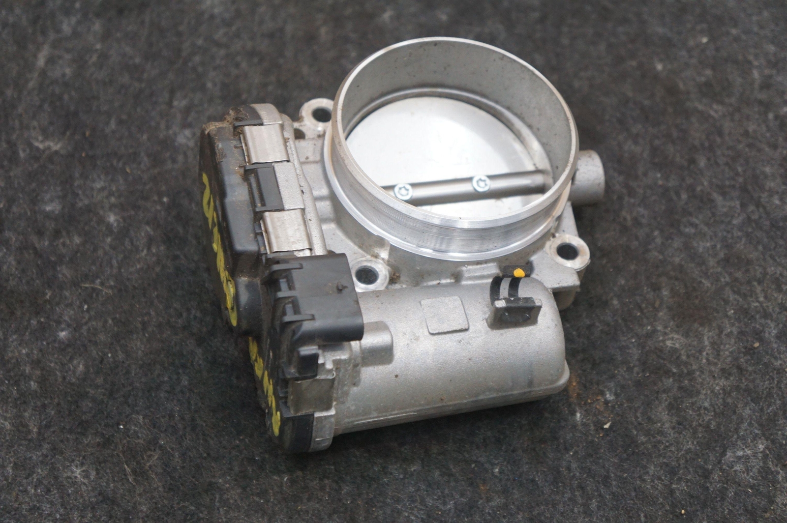 4.0l Engine Throttle Body Valve OEM A1771410500 Aston Martin Dbx 707 2023
