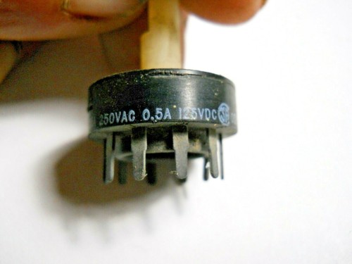 Switch, 8 Position Rotary, C&K R Series (NOS, New Old Stock)(QTY 5 ea)D24 - Picture 4 of 6