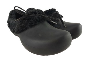 fur lined crocs shoe carnival