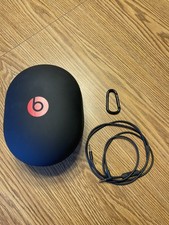 Beats by Dr. Dre Studio 3 Travel Case Incudes Audio Cable Carabiner