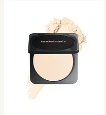 Huda Beauty Easy Bake Pressed Powder Pound Ca...
