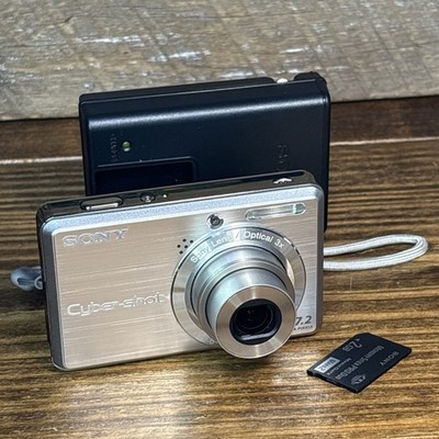 Sony Cyber-shot DSC-S750 7.2MP Digital Camera - Silver for sale