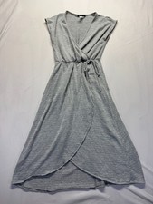 Caution To The Wind Wrap Dress Womens M Gray Textured Surplice Neck Tulip Hem