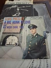 ELVIS PRESLEY LOT OF FOURTEEN SINGLES (45s) MAINLY EARLY U.S. PRESSINGS