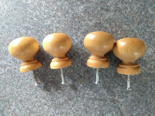 4x Vintage Wooden Drawer Door Cabinet Door Knobs Handles