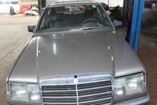 Motorhaube Mercedes-benz 300 D 124 Farbe Anthrazitgrau-met 172 Limousine Motorhaube Mercedes-benz 300 D 124 Farbe Anthrazitgrau-met 172 Limousine