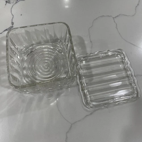 Federal Glass Ribbed Refrigerator Dish w/ Lid 4" x 4" square
