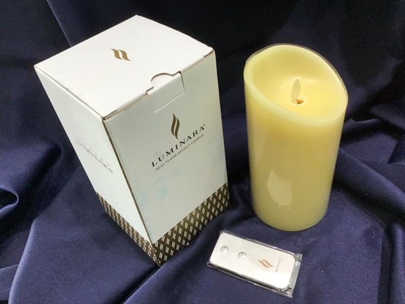 LUMINARIA flameless IVORY PILLAR CANDLE 7.5” VANILLA real effect REMOTE NEW BOX!