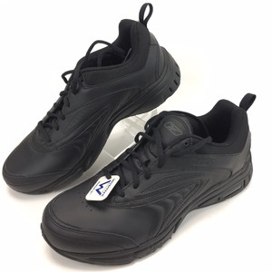 4e slip resistant shoes