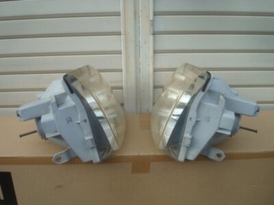 Toyota Hiace Genuine KZH100 Left Right Headlight Set KOITO 100