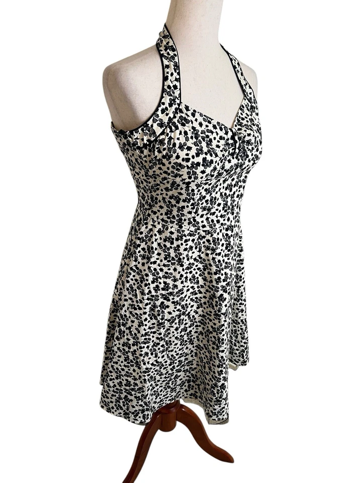 Vestido Halter De Colección Años 90 Y2K Ciudad Triángulos Pequeño Floral Retro Tul Volantes Dobladillo Foto 3 de 4