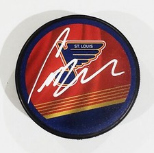 CRAIG BERUBE SIGNED ST LOUIS BLUES REVERSE RETRO HOCKEY PUCK NHL LOA CAPITALS  