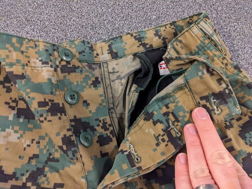 PROPPER Tactical Pants Sz MEDIUM (regular). DIGITAL MARPET. Pre-owned? MINT. - Picture 7 of 17