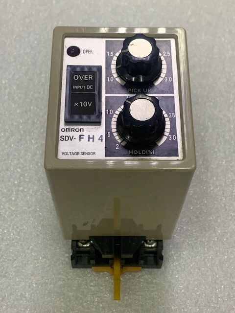 Omron SDV-FH4 Voltage Sensor Controller Input 100/110VAC Used Good Condition - Image 4 of 4