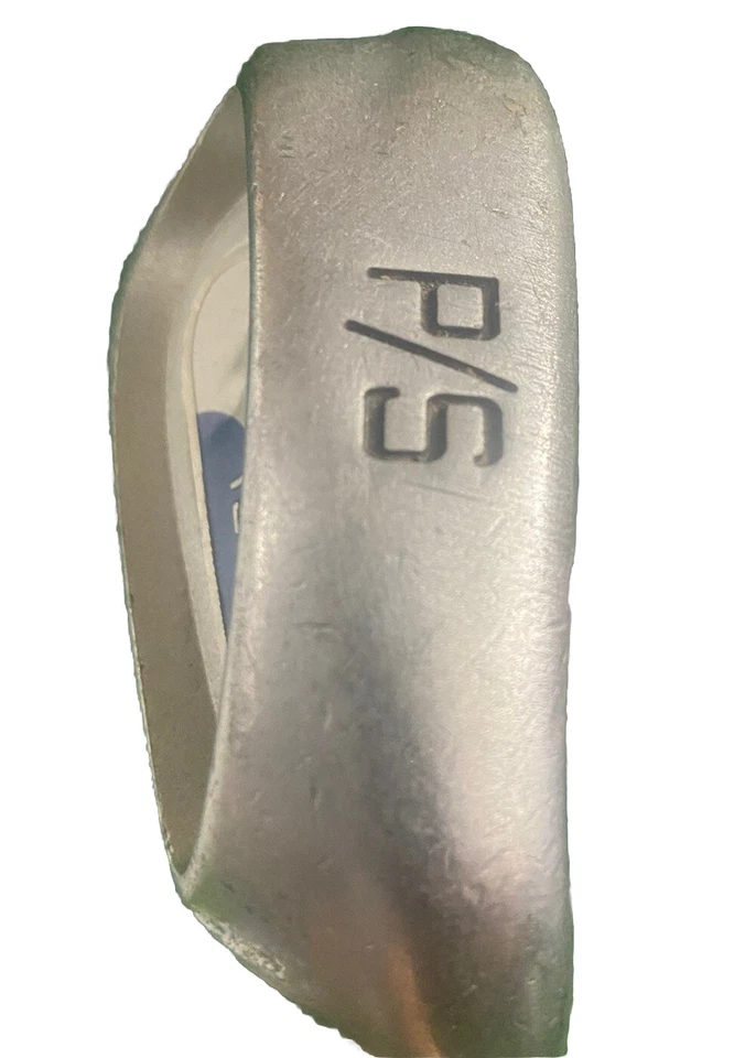 Tiger Shark TS 960 P/S Wedge Low Kick Ladies Graphite 34.5" RH Factory Grip - Image 2 of 4