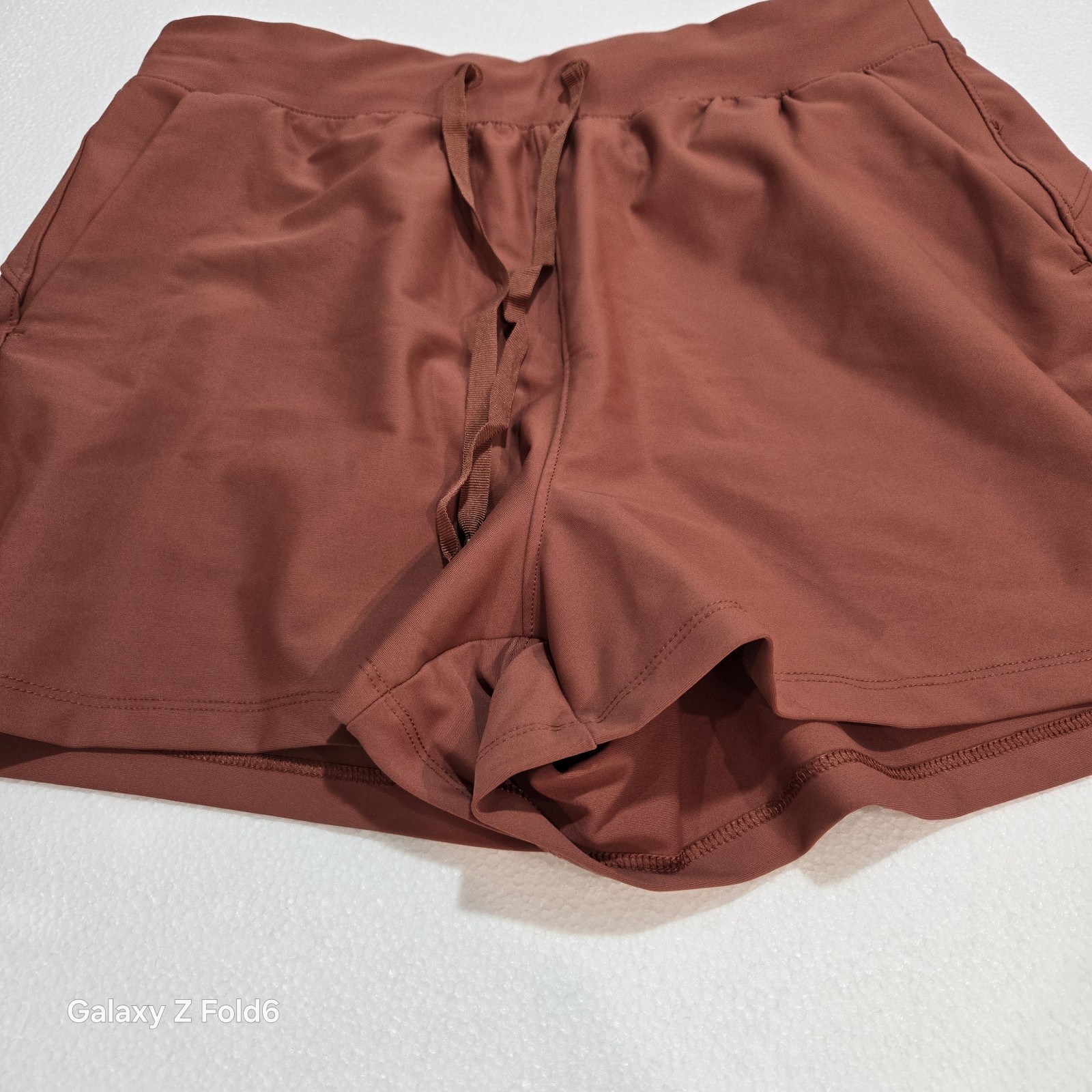 Old Navy Active Powersoft Quick Dry High Rise Burnt Orange Shorts. Size Medium