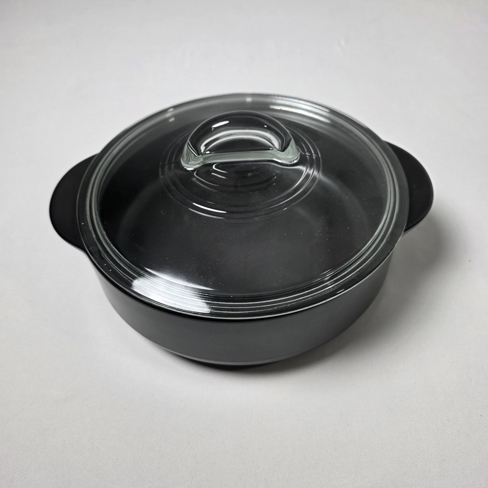 Pampered Chef Rockcrok Everyday Pan 2.5 QT Black Ceramic Dutch Oven with Lid