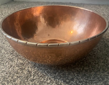 LARGE ARTS & CRAFTS  KESWICK SCHOOL OF INDUSTRIAL ART COPPER BOWL 8.5" FULL MARK