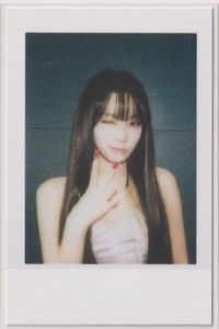 Le Sserafim Chaewon Photocard | eBay