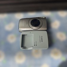 Canon IXY 30S Silver PowerShot SD4000 IS IXUS 300 HS w/Battery, Charger