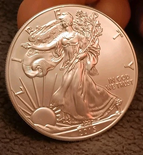 2015 American Silver Eagle 1 OZ. .999 BU COIN #90