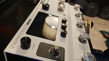 Hotone Ampero II Stage multi effect guitar amp and effects modeler