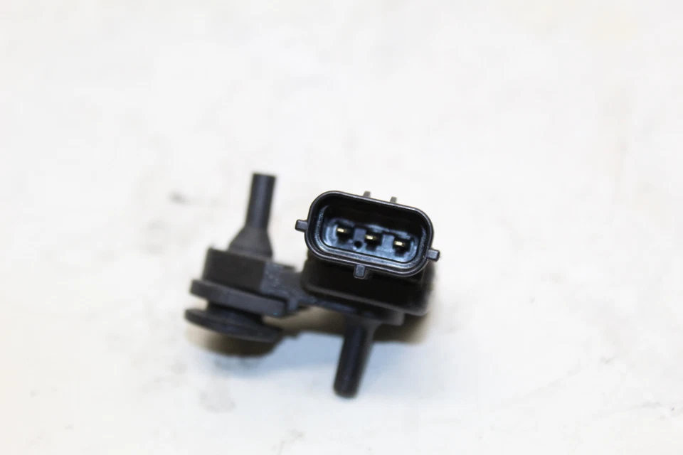 Kawasaki Ninja Zx10r Zx1000c 2004 mapa masa sensor de presión de flujo de aire Foto 3 de 4