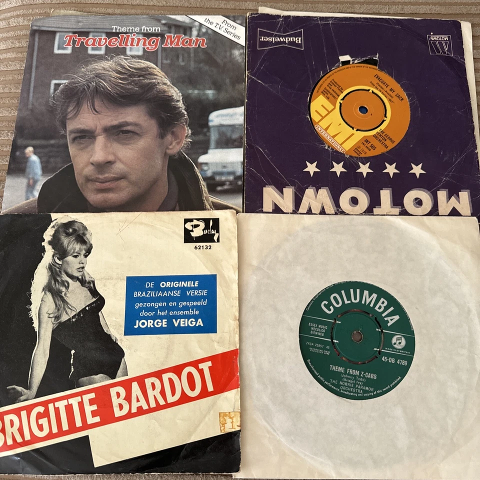 Job Lot 7" vinyl singles - Theme Tuned Children’s Novelty Comedy Etc - Image 2 of 4