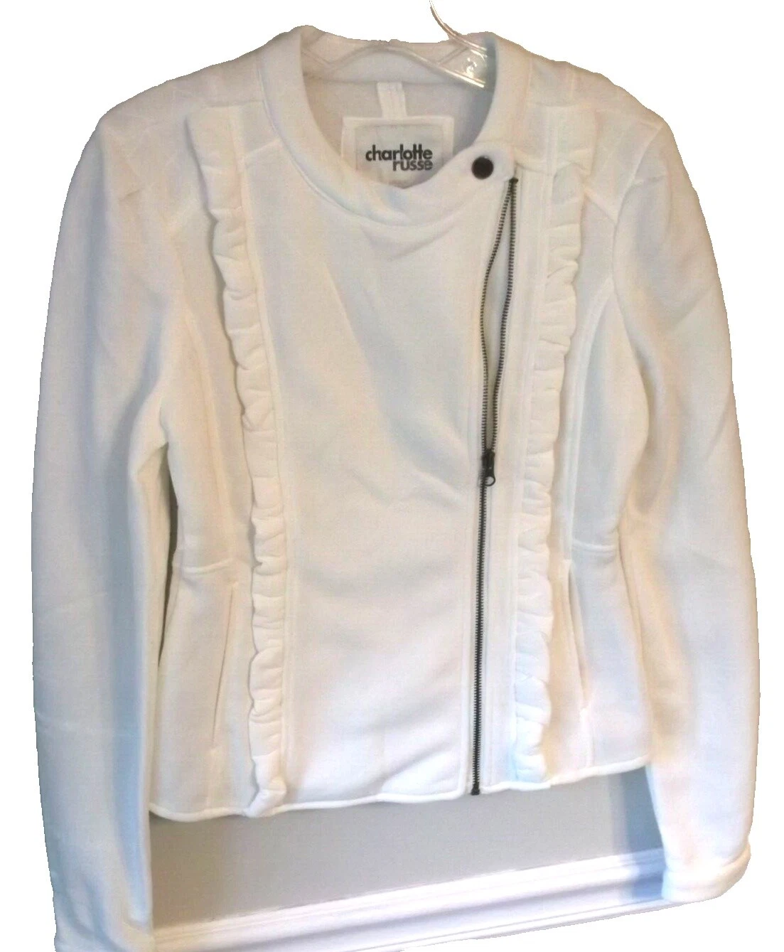 Белые пальто, куртки и жилеты Charlotte Russe для женщин