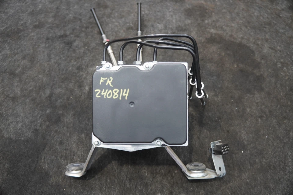 Módulo de bomba ABS de freno antibloqueo 98735595505 OEM Porsche Cayman 987 2006-08 Foto 3 de 4