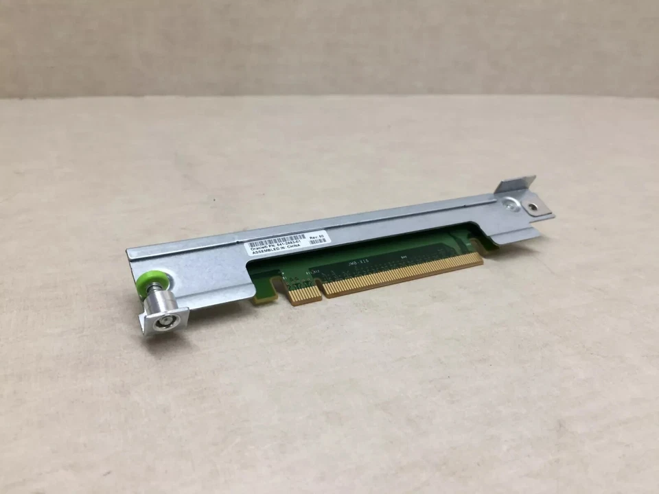 Sun 501-7967 541-2883 1-Slot X16 to 1-Slot X8 PCI Express Riser Assembly - Image 4 of 4