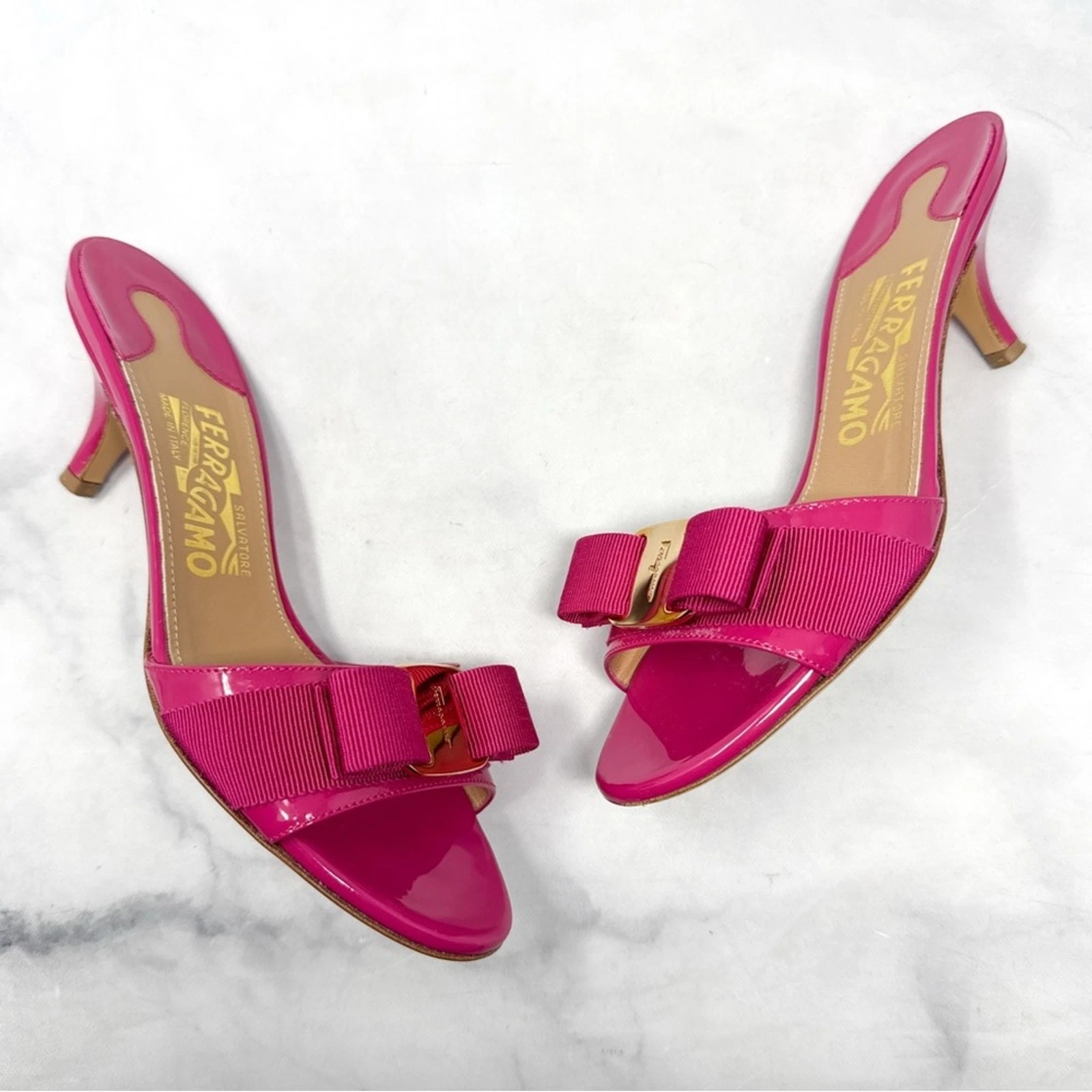 Ferragamo — Salvatore Ferragamo Glory Bow Patent Leather Open Toe Sandal Mule Heels Pink 5.5