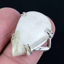 Fantastic Rainbow Moonstone Gemstone 925 Sterling Silver Ring Size 7