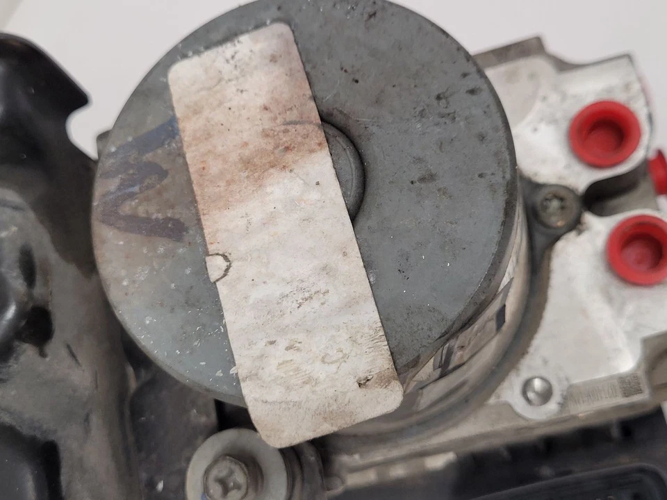 2016 16 Nissan Pathfinder conjunto de peça de freio antibloqueio 6 cilindros AWD 476609PF2 - Imagem 4 de 4