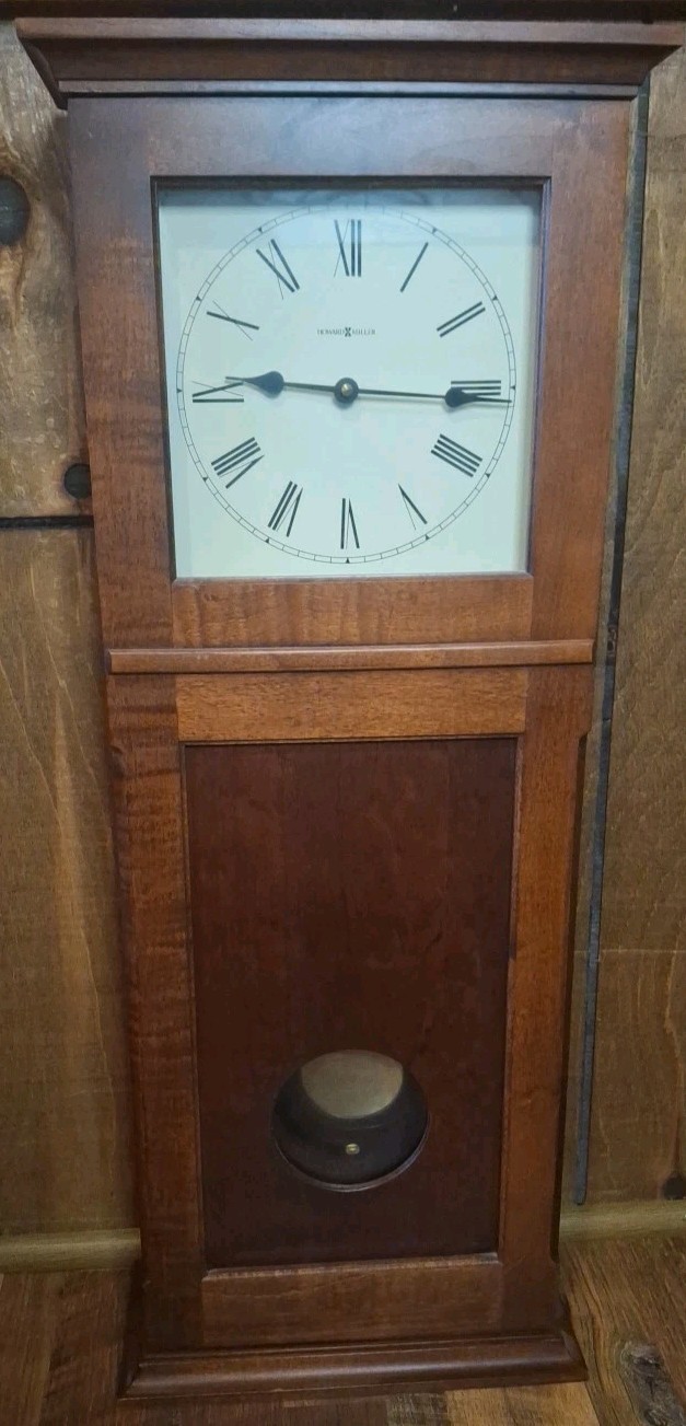 Howard Miller 613666 Anne Lee Shaker Wall Clock Dual Chime Quartz Pendulum Works