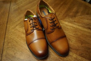 midtown cap toe oxford