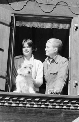 Princess Stephanie of Monaco Princess Grace of Monaco their c 1980 Old Photo