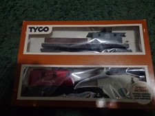 TYCO HO Scale Operating Crane Car with Boom Tender Train Model