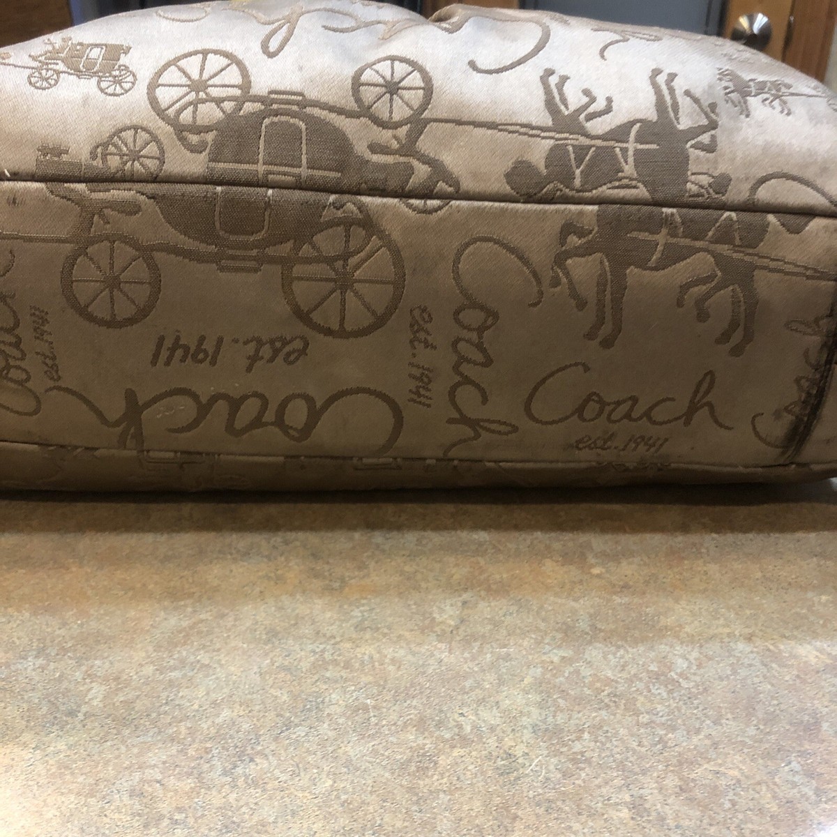 COACH ASHLEY HORSE & CARRIAGE Anniversary Carryall Bag F15656 Gold