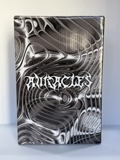 BE@RBRICK x THE AURACLES 100% & 400% Chris Brown / John Dean - DCON 2025