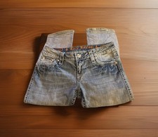 Womens Rock Revival Capri Denim Jeans Distressed Vicky 27  W / 21  Inseam / 9  R