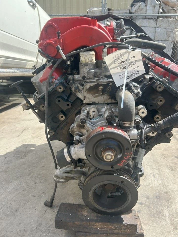 1998 RAM 3500 8.0L USED ENGINE STK# 7569 - Image 2 of 4