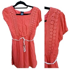 Paper Doll above knee cap sleeve red womans size 14 dress PLUS SIZE CASUAL