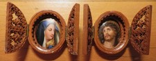 RELIQUAIRES COROZO sculpté XIXème MEDAILLONS PORCELAINE émaillée MARIE & Jésus